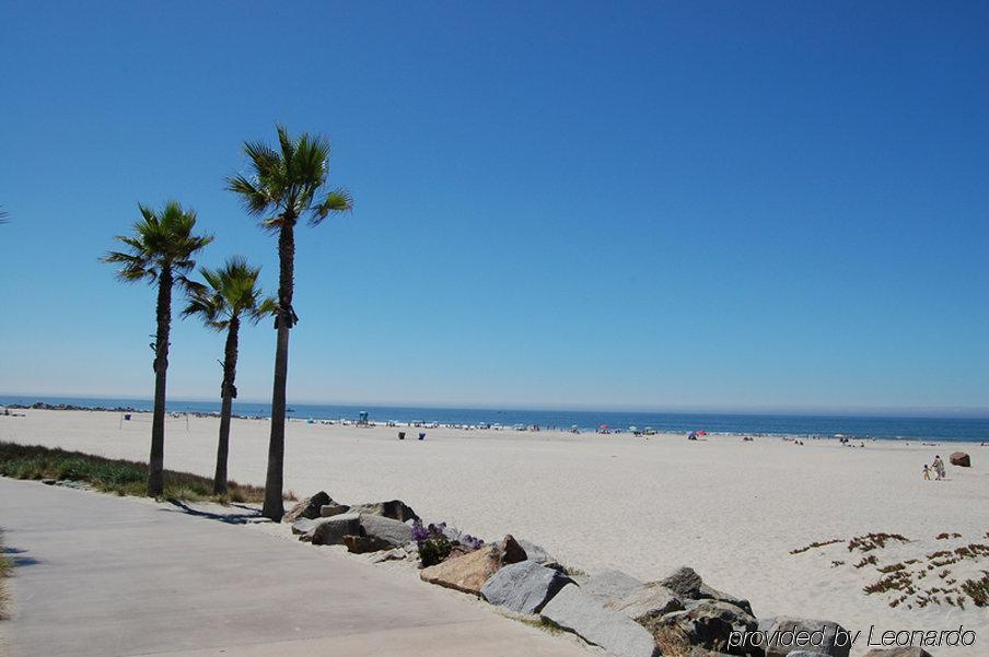Holiday Inn Express San Diego South - National City By Ihg Exterior foto